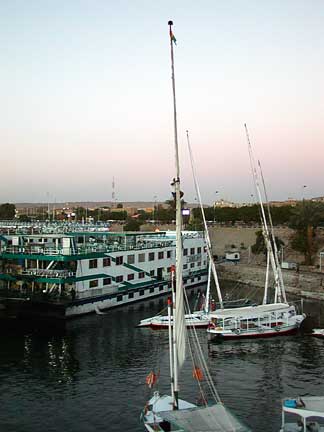 tying down main aswan