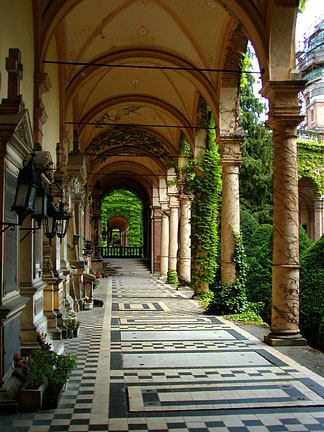 mirogoj arches