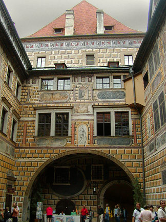 palace courtyard