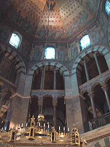 octagonal dom