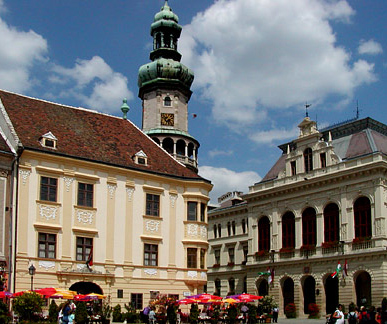 fo ter square sopron