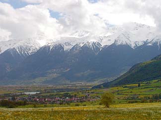 glorenza and italian alps