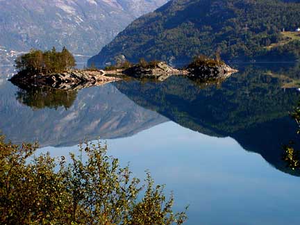 mirror lake