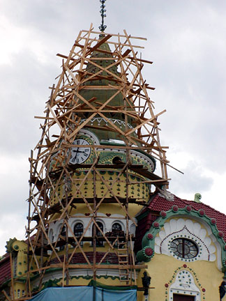 scaffolding tower