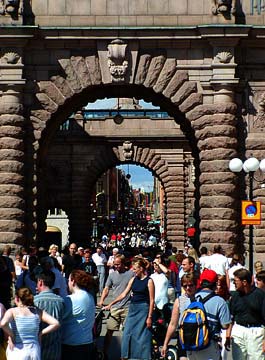 drottninggatan shoppers